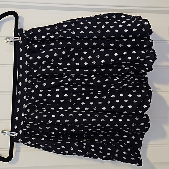 Navy Blue With Patern Flowy Mini Skirt Size S - Picture 1 of 8